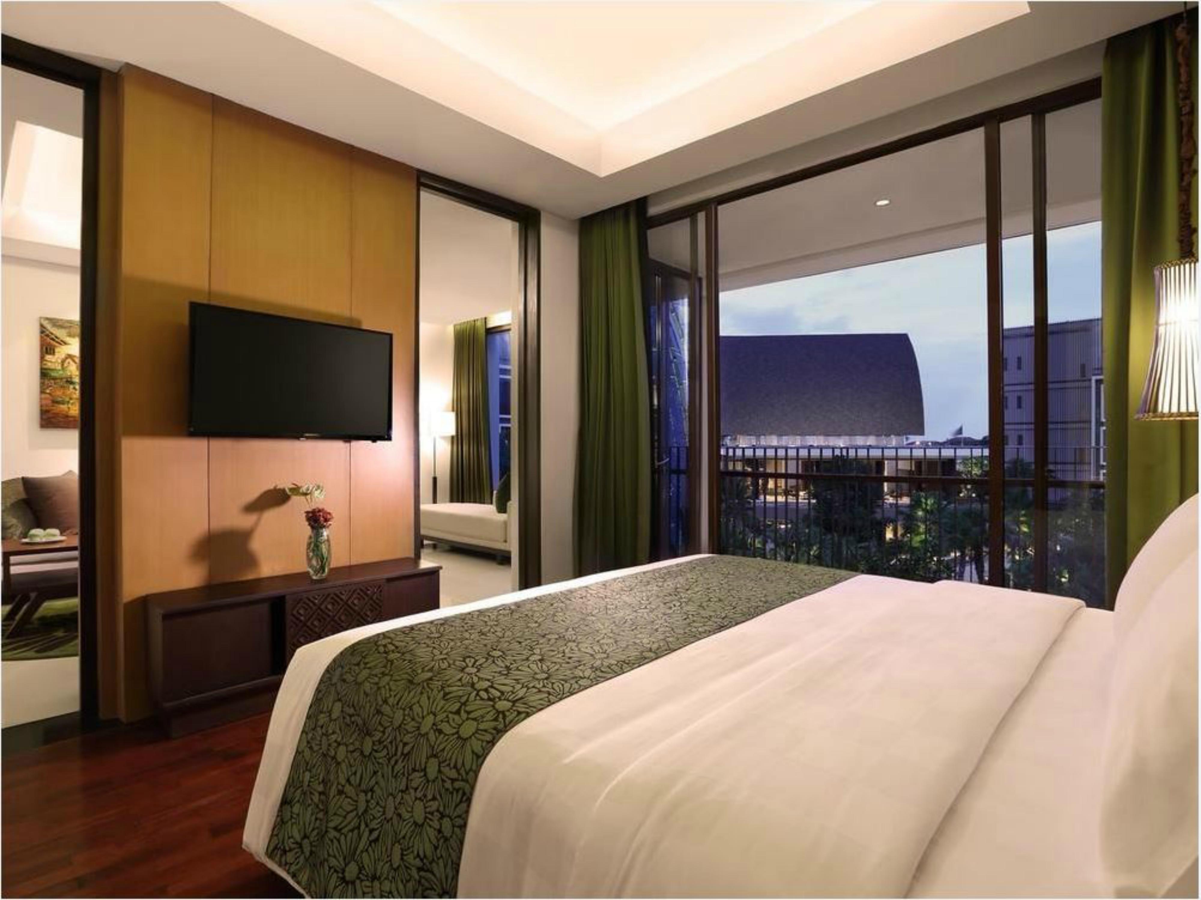 Golden Tulip Jineng Resort Bali Kuta  Exterior photo