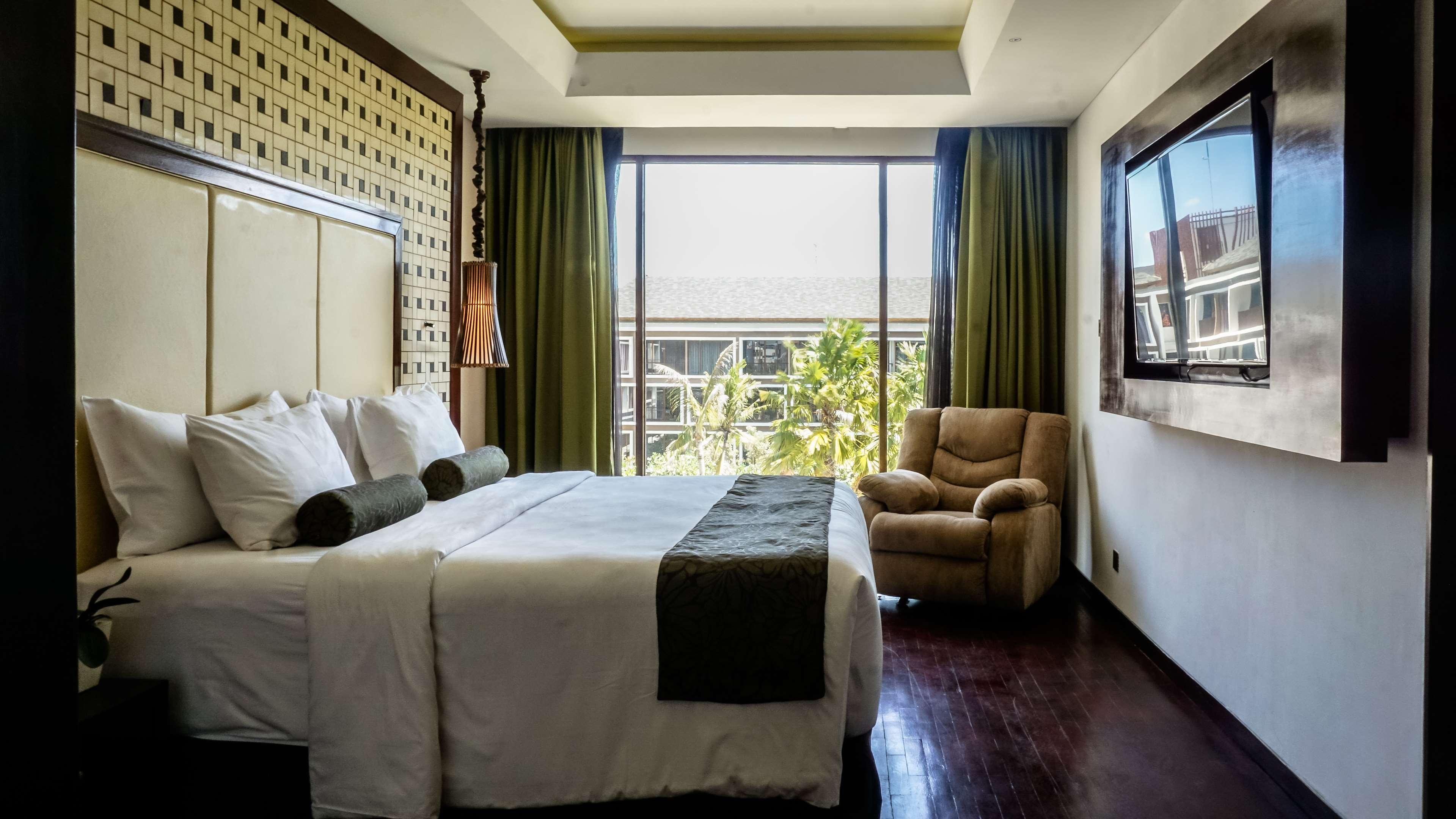 Golden Tulip Jineng Resort Bali Kuta  Exterior photo