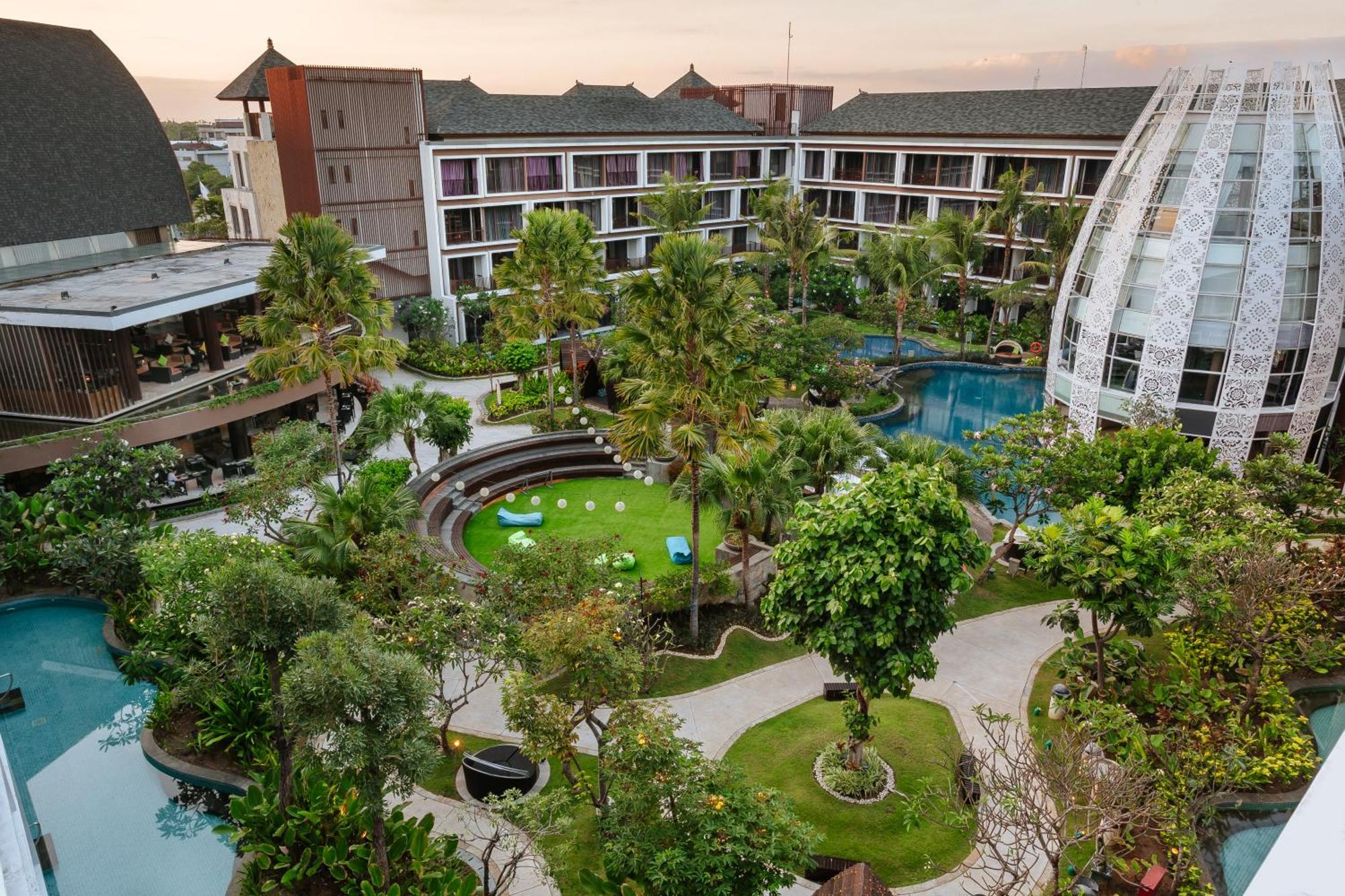 Golden Tulip Jineng Resort Bali Kuta  Exterior photo